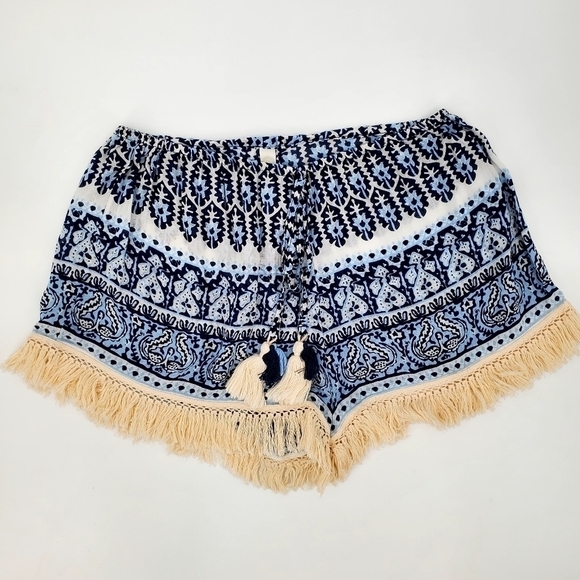 Cool Change Pants - Cool Change Bohemian Fringe Shorts with Tassels